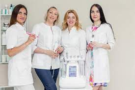 3. Especialistas de Belleza: Requisitos para obtener Licencia de Cosmetología